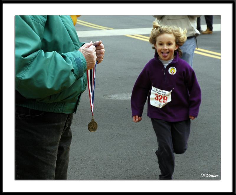 ds20050424a_0142awF My Medal.jpg