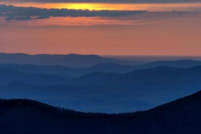 4/28/05 - Blue Ridge Mountain Sunrise