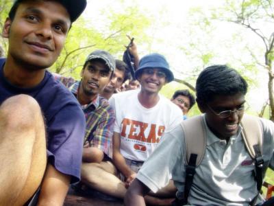 u11/gautamraja/medium/42853012.36AtoptheTataBusII.jpg