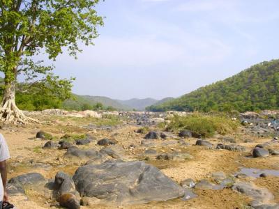 41) Riverbed.jpg