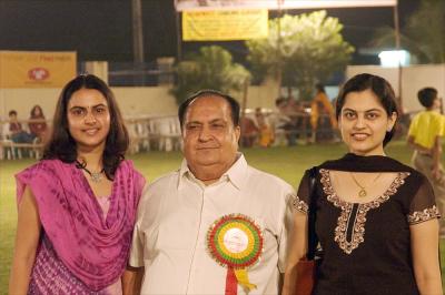 Grandfather, granddaughters, Ahmedabad