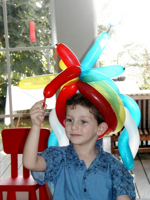 Balloon crown.jpg