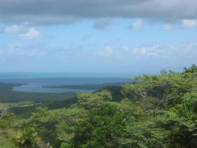 Lookout above the Daintree.