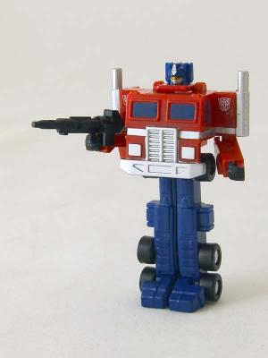 Dengeki Hobby Convoy - Robot Mode