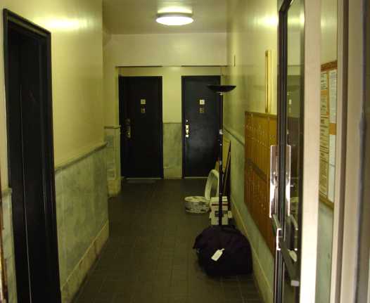 East Side Ground Floor - NO Elevator !