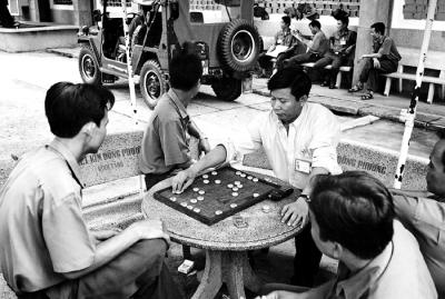 Chess Players at Cu Chi