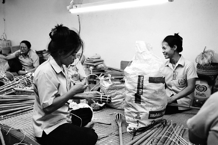 Handicraft Workers II