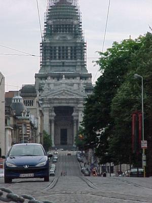 the bended court house