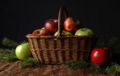 u11/lecook/medium/37982863.APPLEBASKET_0147.jpg