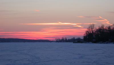 Sunset from the frozen lake St-Louis