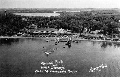 Arnolds Park West Okoboji Minnewashta and Gar 1945