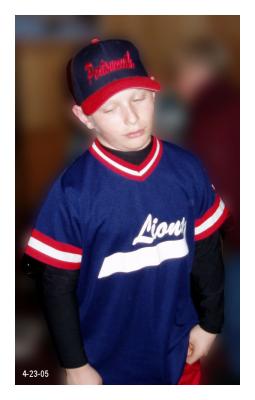 u11/luegg/medium/42730426.003sadboy.jpg