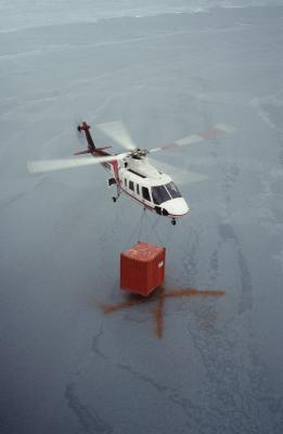 S76 dropping an E container on thin ice