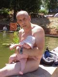 Aldo and Darragh hangin by the pond