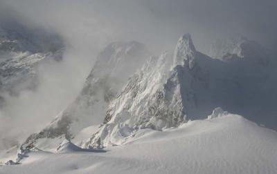 Dorado Needle, E Ridge (DoradoNeedle121104-01adj.jpg)