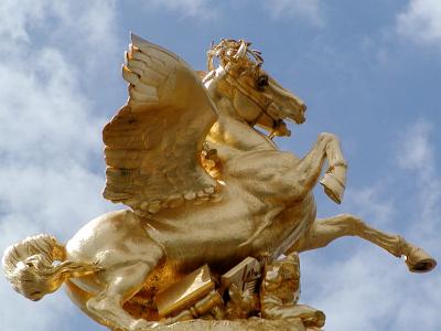 Pegasus flying in ParisJrgen Christensen