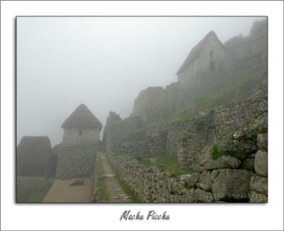 Foggy Morning. Machu Picchu, Perú