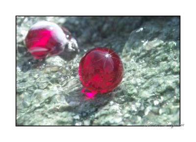 8-star red marble in water on granite x3f