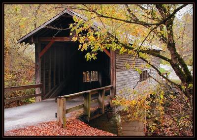 Harrisburg Covered Bridge 40016a.jpg