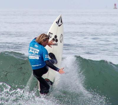 PSTA Central Coast Pro surfing