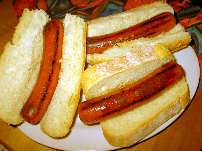 spicey dogs on buns