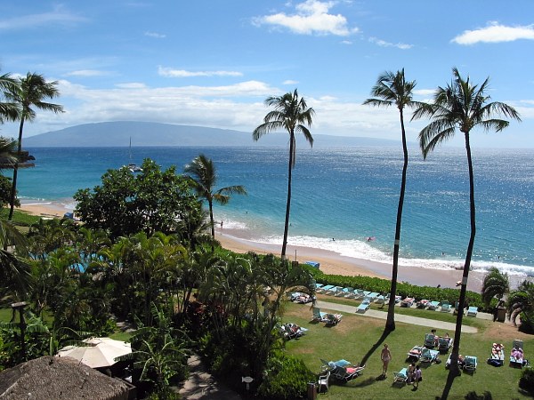 <b>Beach Scene</b><br><font size=3>(The Island of Lanai in the Distance)<br><font size=2>Maui