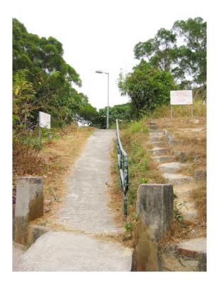 path leading to Finger Hill