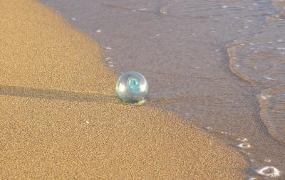 Ball on the Beach by rrehkemper
