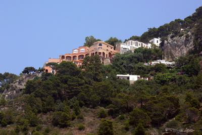 capri11.jpg