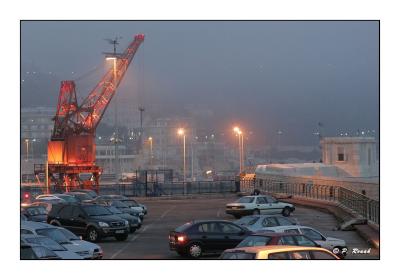 Port de Commerce dans la brume