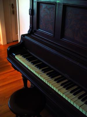 Rag Time Music Machine