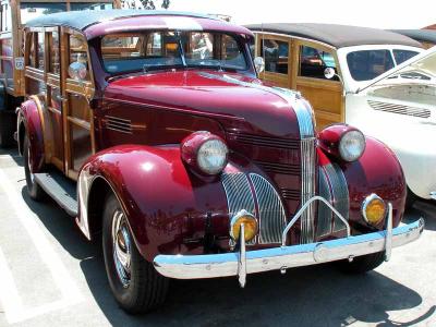 1939 Pontiac Woodie