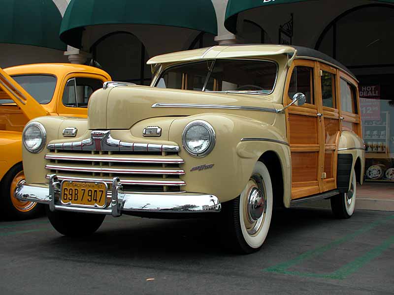1946 Ford Wagon (woodie)