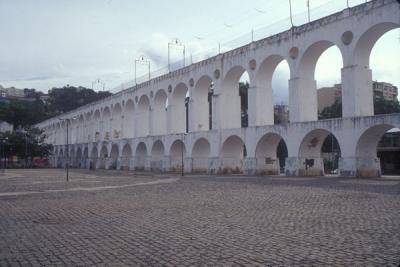 Carioca Aqueduct (now used for trolleys)