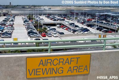 Public aircraft viewing area at Flamingo Garage, Ft. Lauderdale-Hollywood International Airport aviation stock photo #4958