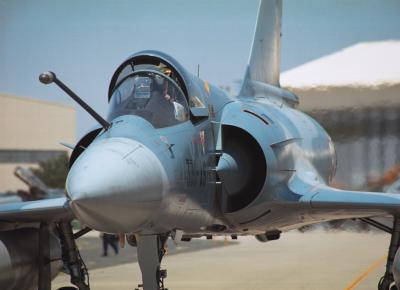 mirage2000_out2.jpg