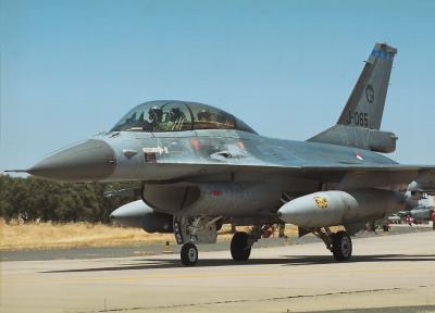 f16_j065_taxi_out.jpg