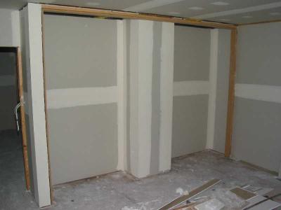 master built in robes and cooling duct
