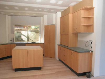 kitchen right