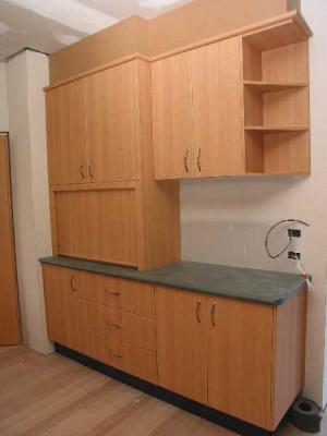 detail right - appliance cupboard