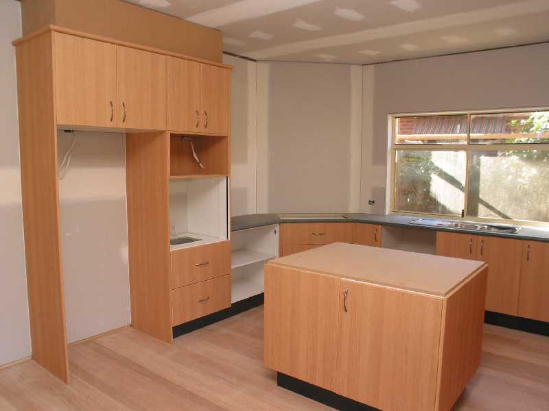 kitchen left