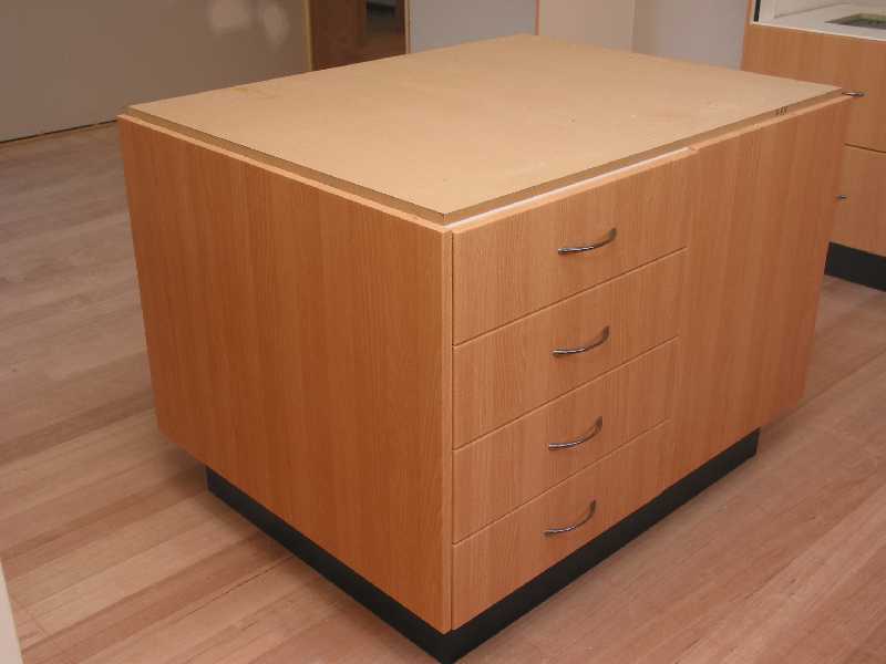 island bench utensil drawers