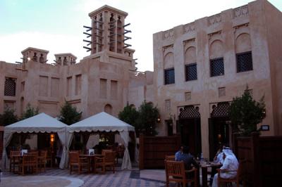 u12/bmcmorrow/medium/37686150.dubaidec064.jpg
