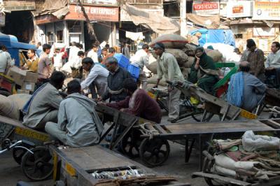 u12/bmcmorrow/medium/38337549.delhi432.jpg