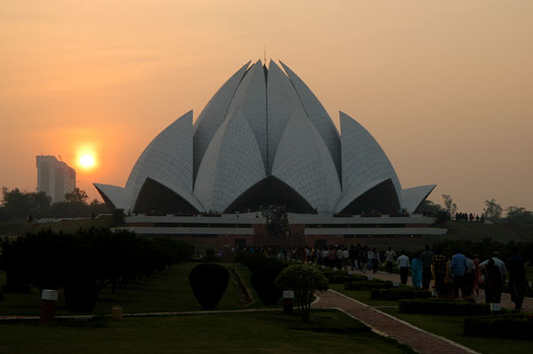Bahai Temple at sunset, New Delhi