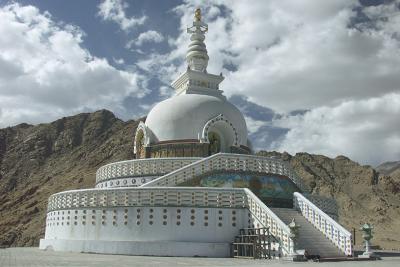 084 - Leh Shanti Stupa