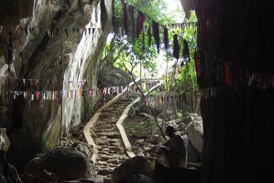 132 - Phnom Sia: Holy Cave