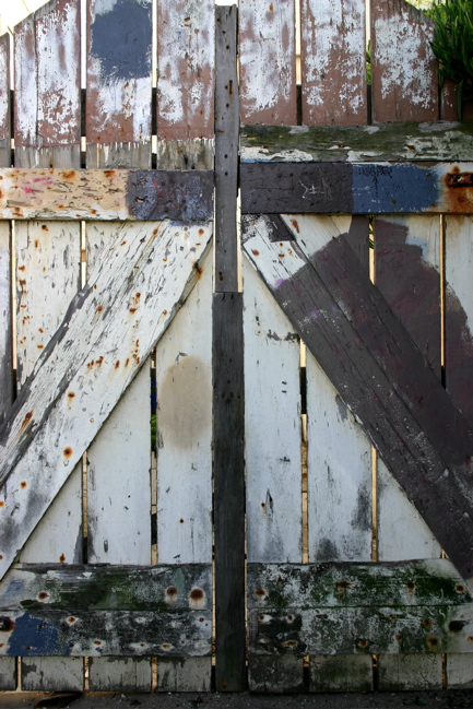 Gates To The Sea