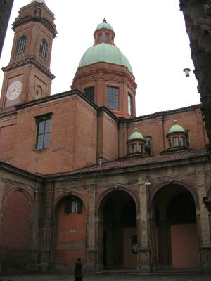 BolognaBuilding