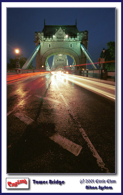 tower bridge night ray